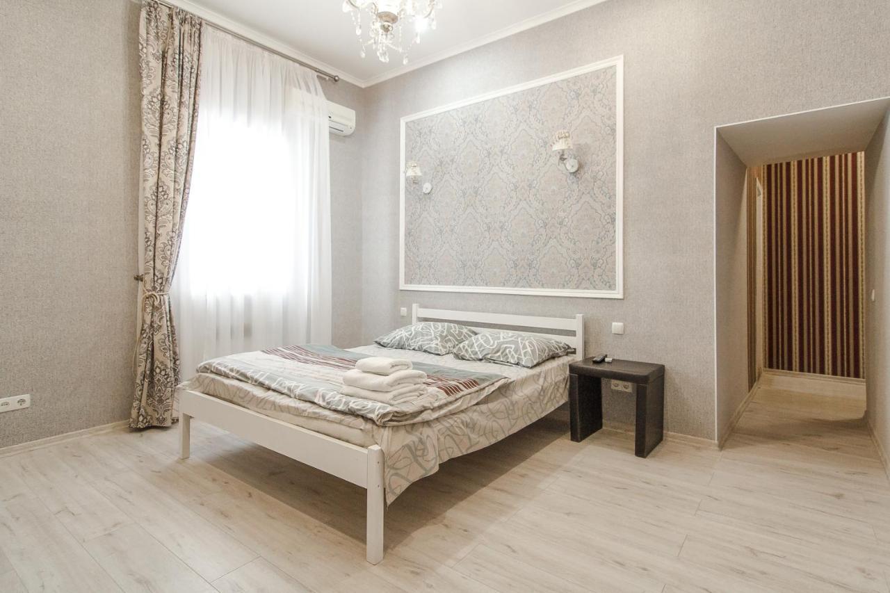 Deribas Apartments Odessa Exterior foto