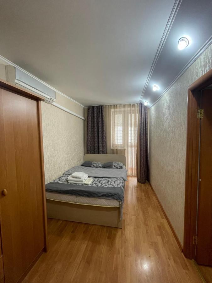 Deribas Apartments Odessa Exterior foto