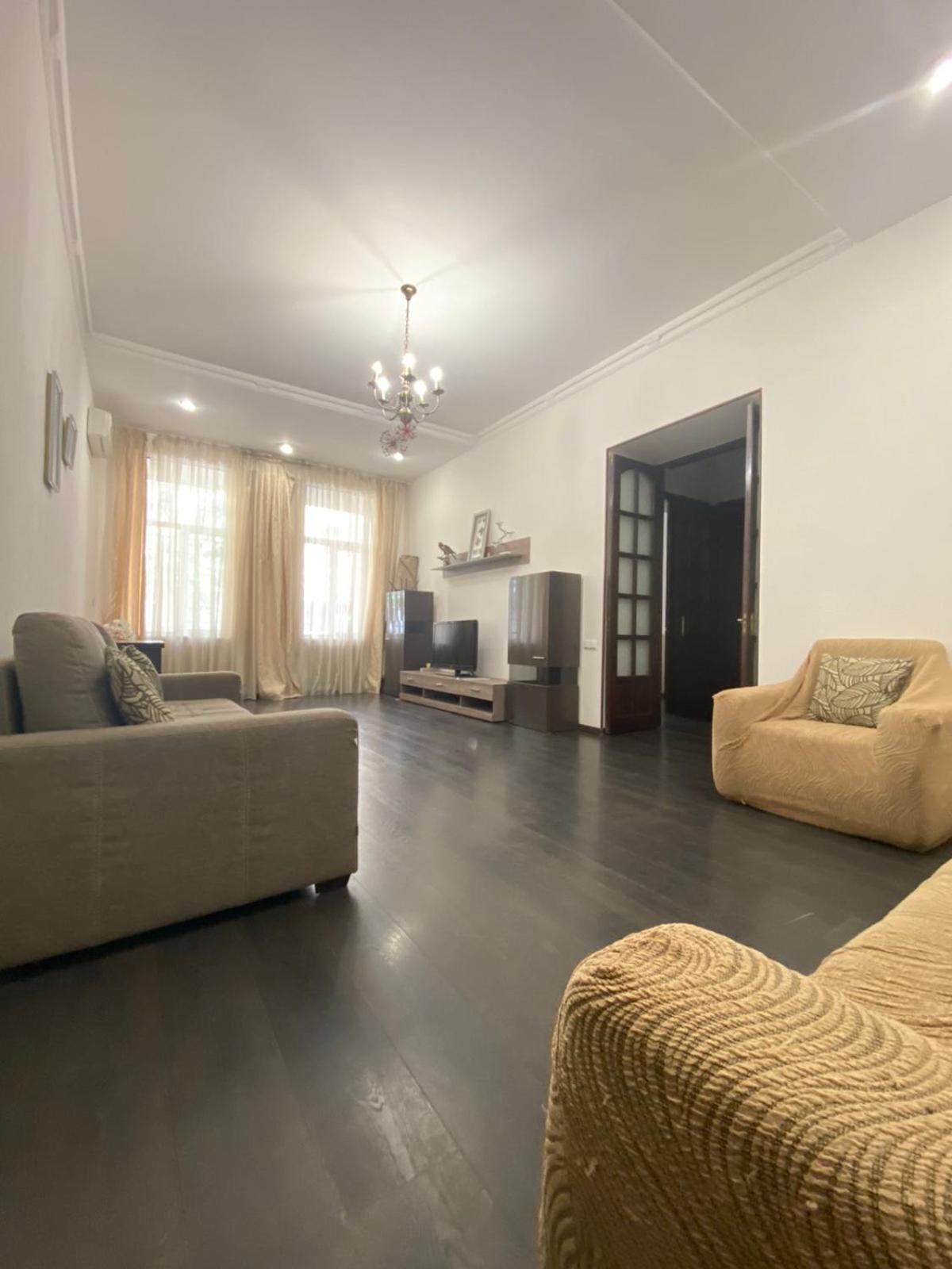 Deribas Apartments Odessa Exterior foto