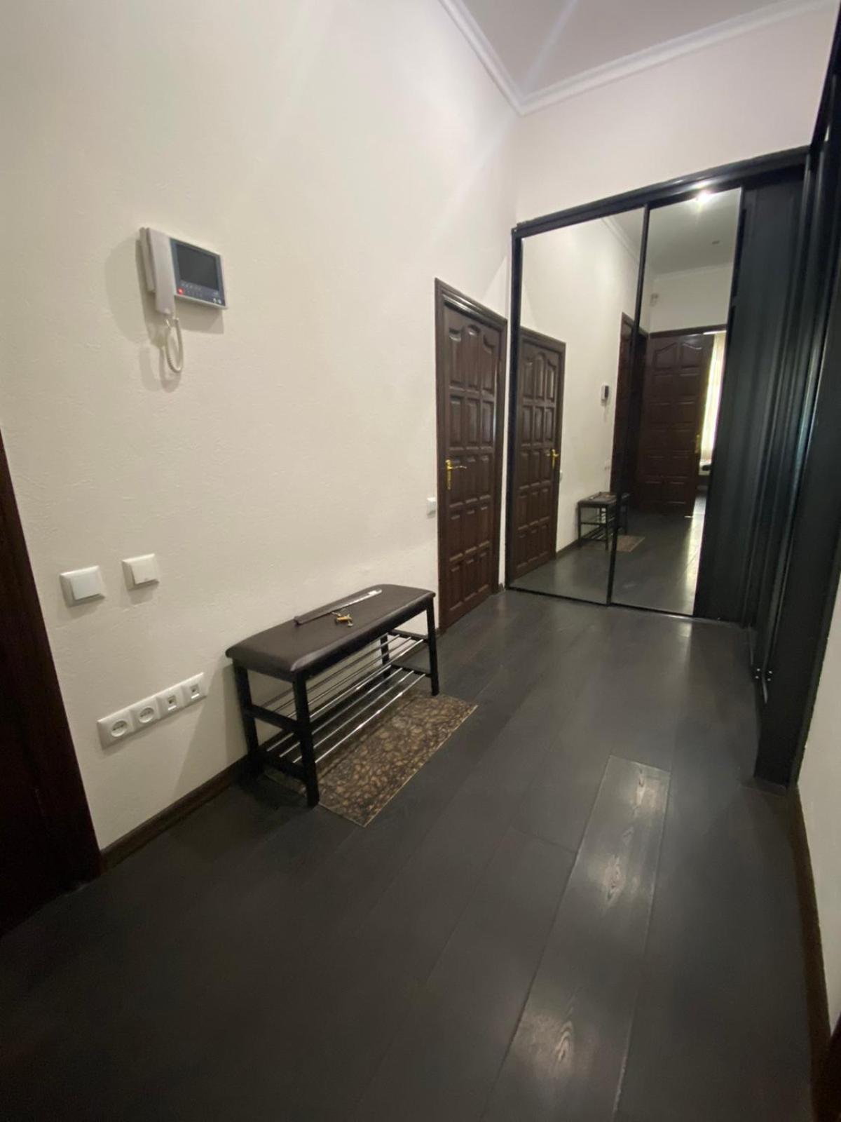 Deribas Apartments Odessa Exterior foto